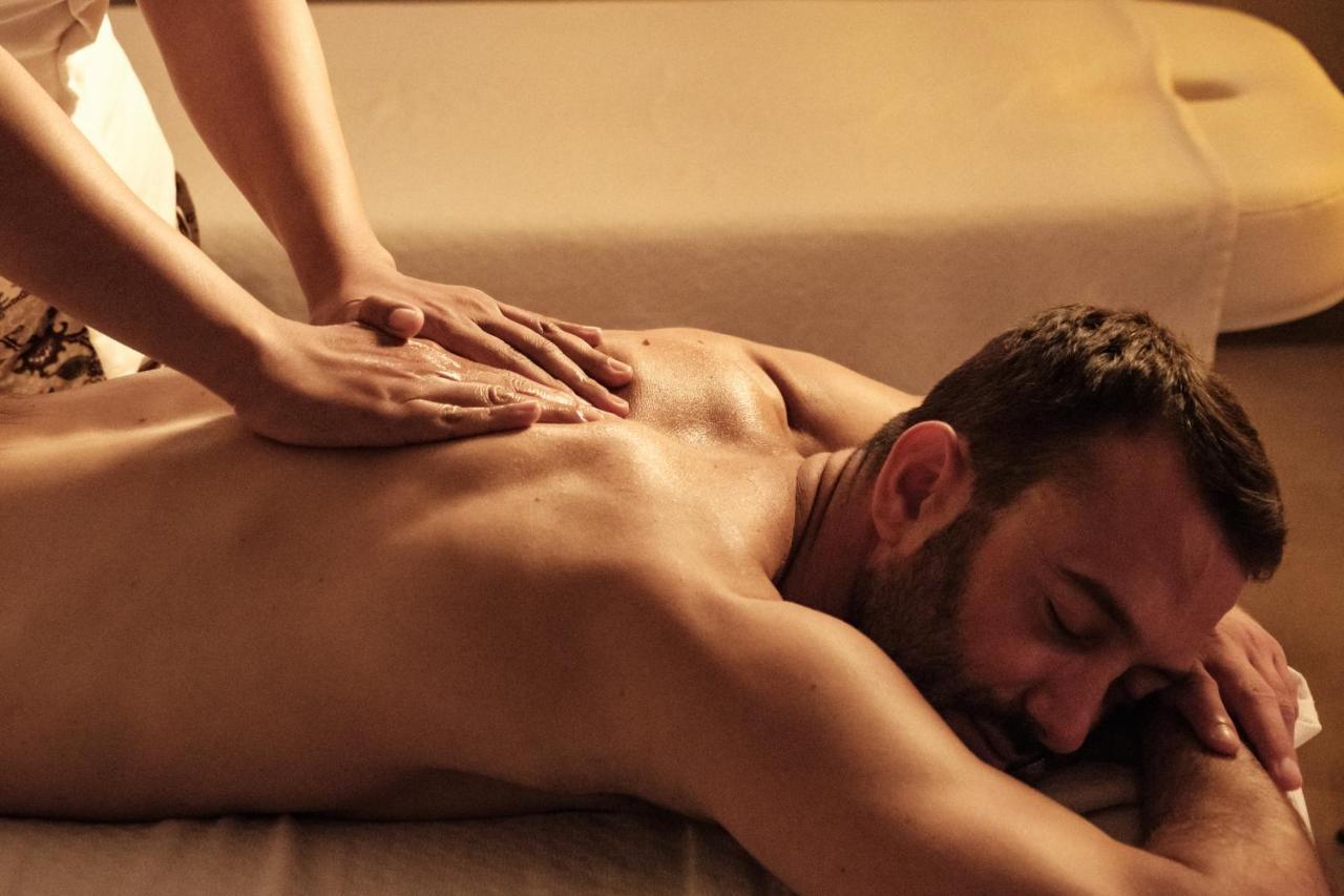Hyatt Regency Malta Hotel Saint Julian's Exterior photo Massage